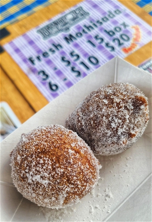 EIGHT08 EATS Malasada Day